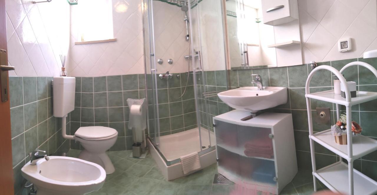Apartment Daudi Баньоле Екстериор снимка
